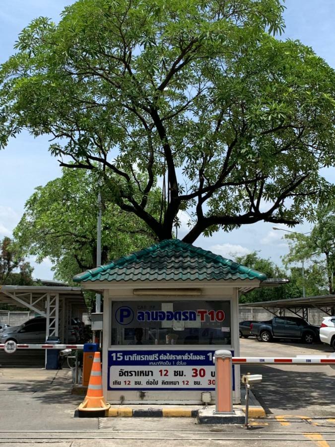 T11 Popula Condo By Prathomlerk Pak Kret Esterno foto